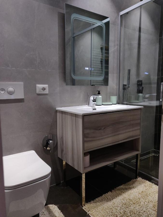 E&A Apartments Guesthouse Durrës 외부 사진